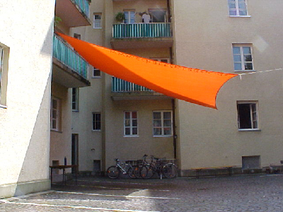 Hinterhof-Schatten in München